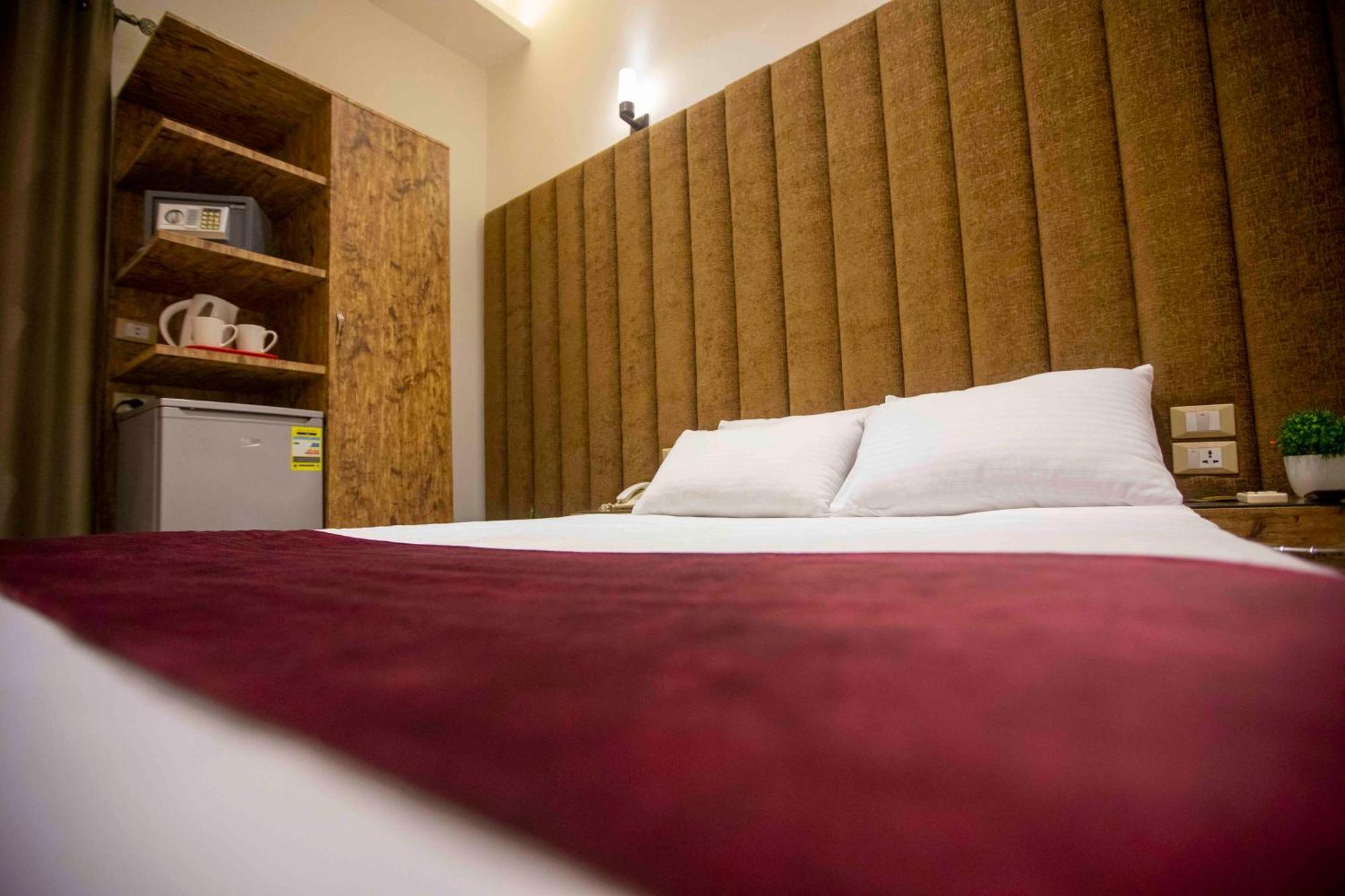 B&G Vlncia Hotel Dontown Le Caire Extérieur photo